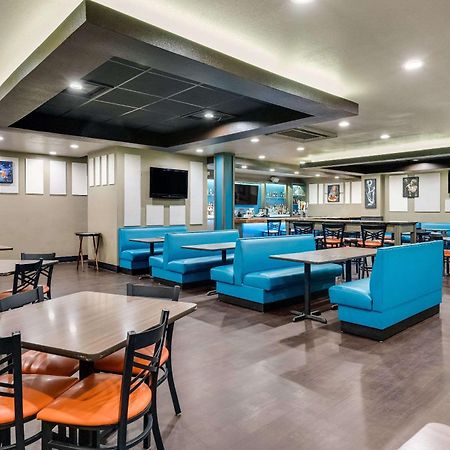 Clarion Inn & Suites Russellville I-40 מראה חיצוני תמונה