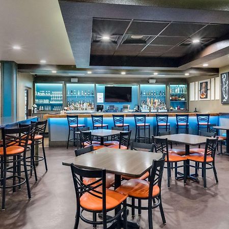 Clarion Inn & Suites Russellville I-40 מראה חיצוני תמונה